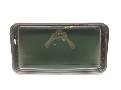 06 07 08 09 10 11 Mercedes Benz Ml500 Sunroof Sun Roof Glass OEM