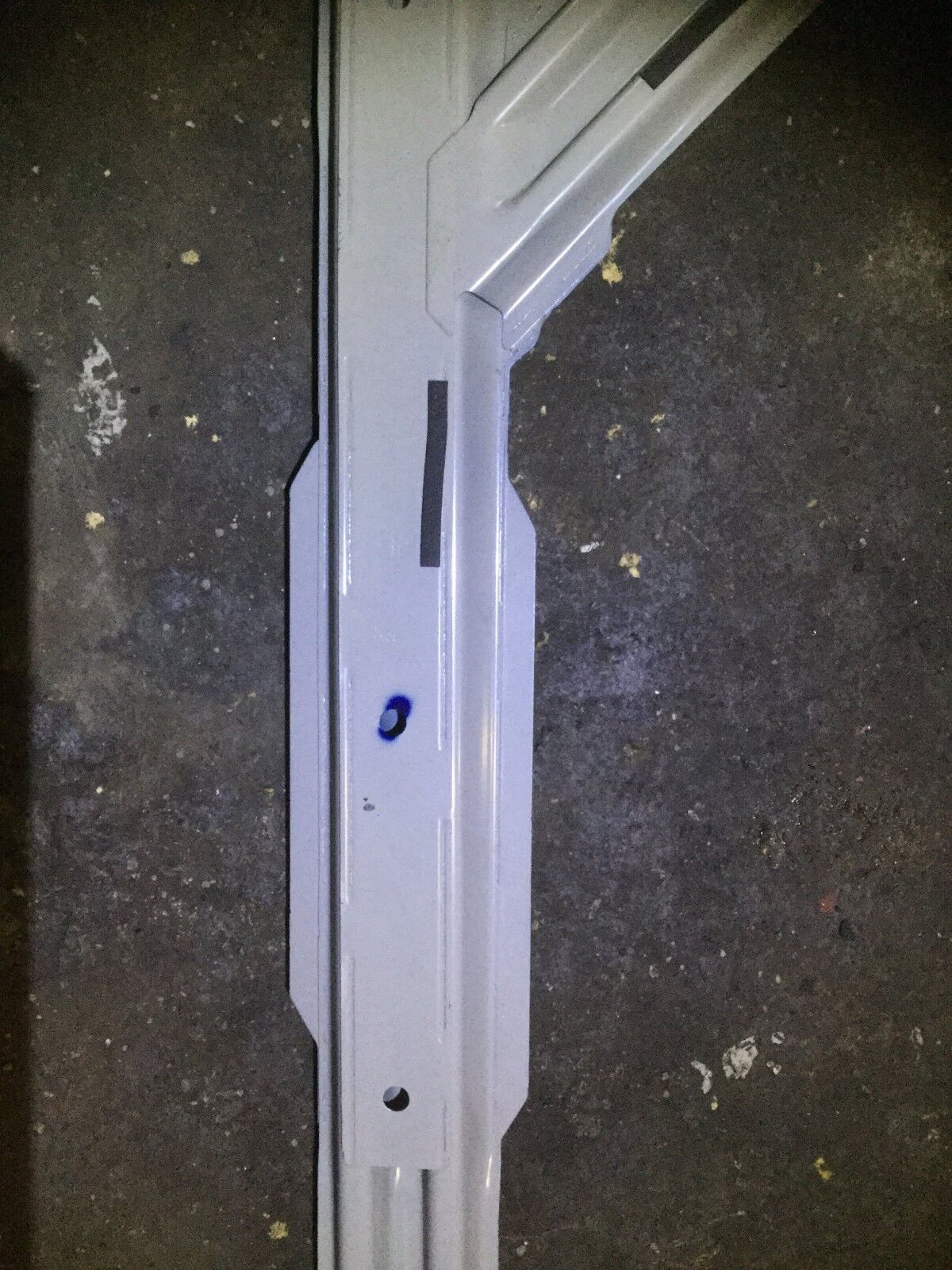 06 07 08 09 Volkswagen Golf Rabbit Coupe Right Pass Door Reinforcement Bar OEM