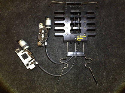 03 04 05 06 Porsche Cayenne Front Right Passenger Seat Power Lumbar Pump Motor