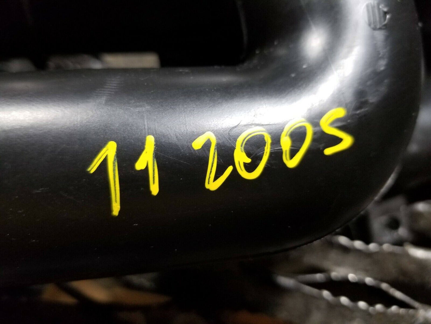 11 12 13 14 Chrysler 200 S 3.6l Air Intake Tube Hose Duct Resonator OEM