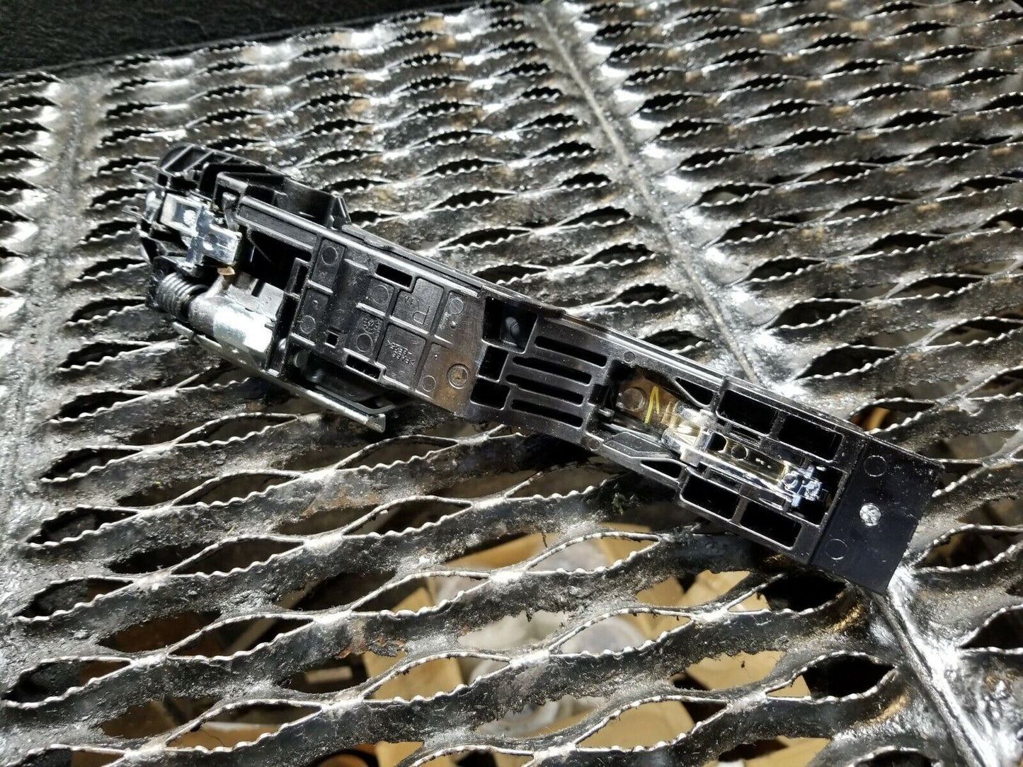 16 17 18 Nissan Sentra Rear Right Pass Side Exterior Door Handle Chrome OEM 40k