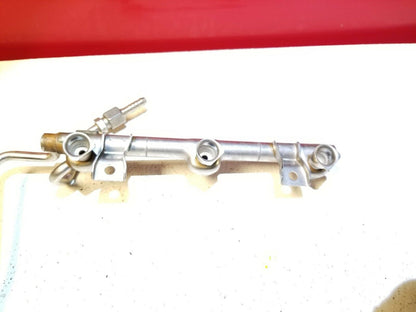 03 04 05 06 Audi A4 B6 3.0l Fuel Rail OEM