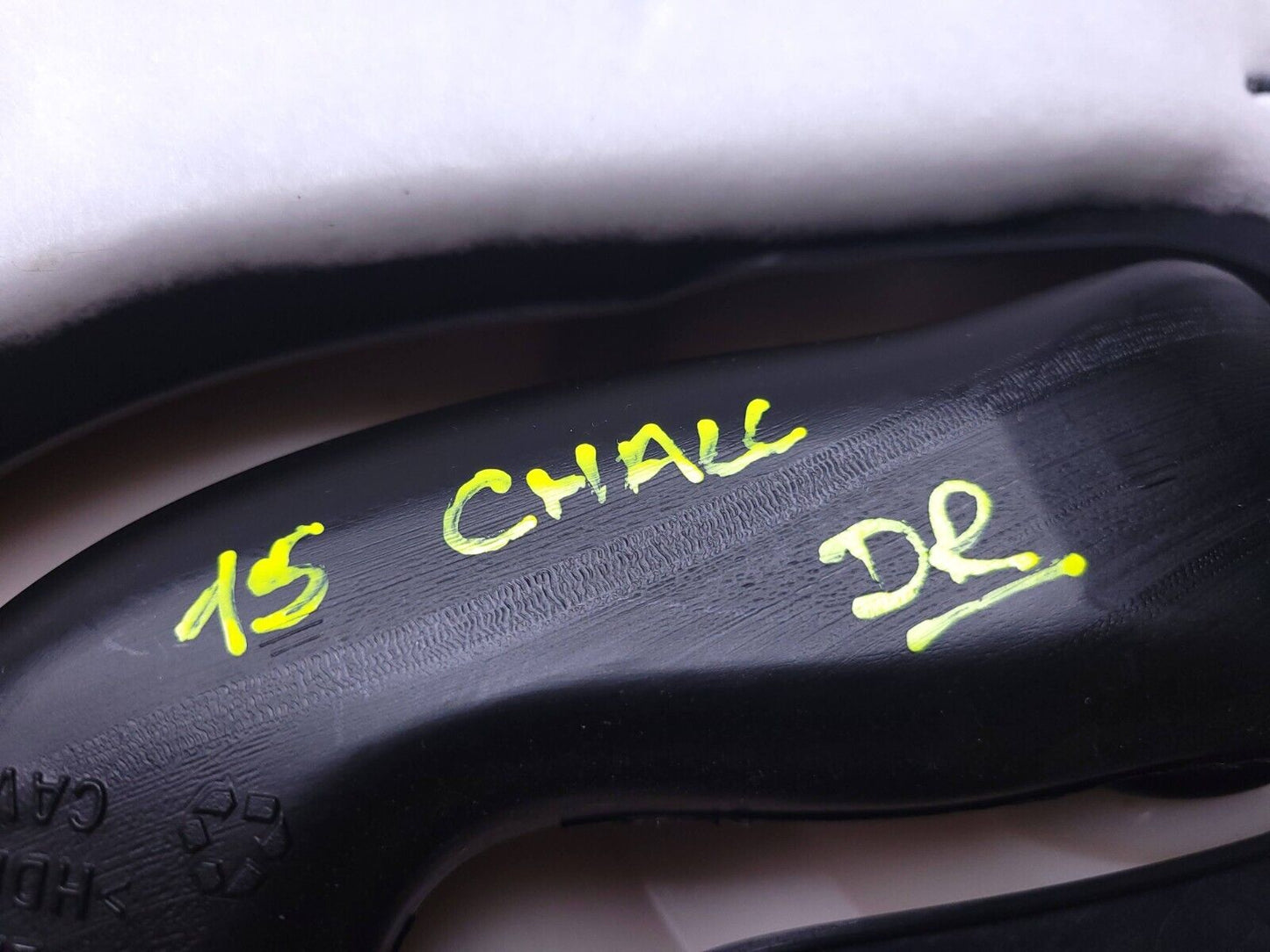 15 - 18 Dodge Challenger Front Door Trim Panel Left Driver Side OEM 87k