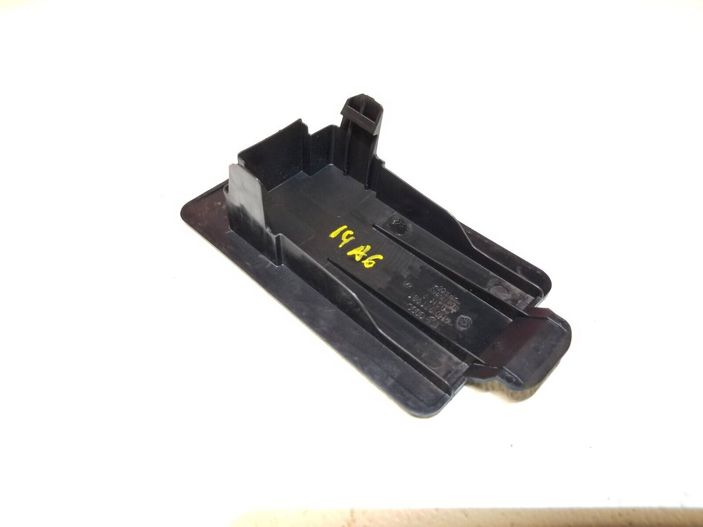 12 13 14 15 Audi A6 Connector Housing Trim Cover Cap 4h0971981 OEM
