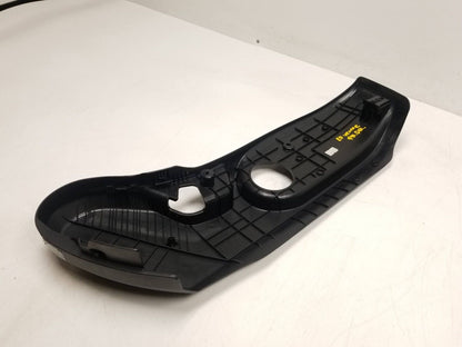 20 21 22 Hyundai Venue Front Driver Seat Headrest Guide Sleeve W/ Trim OEM