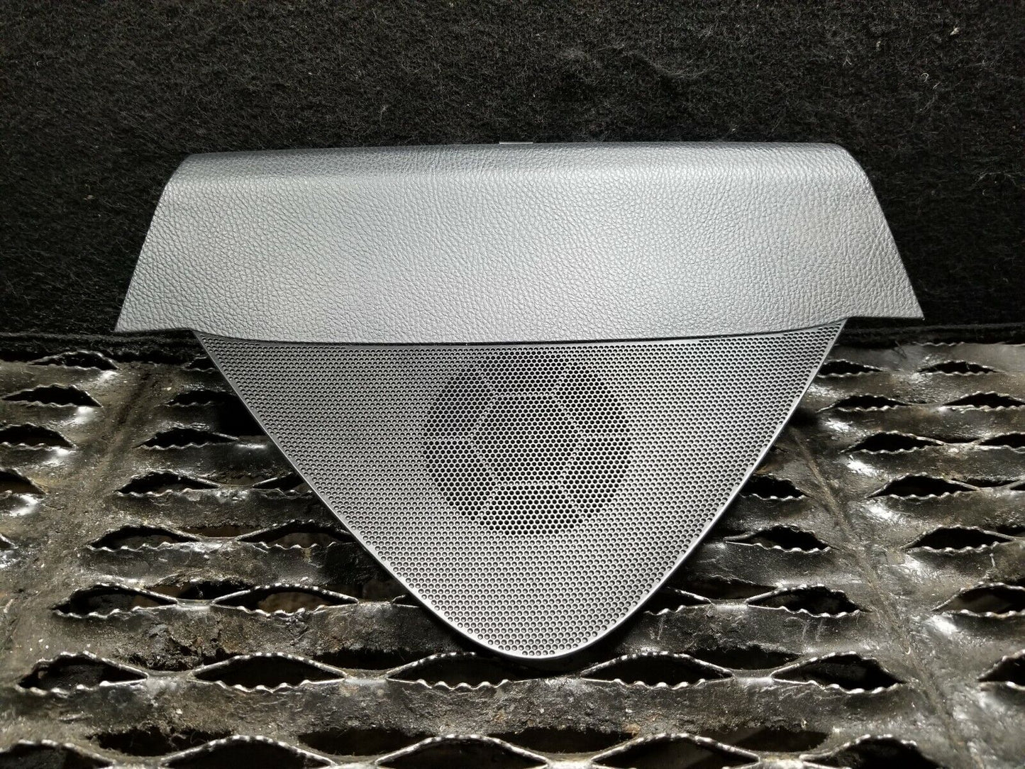 07 08 09 10 11 12 Acura RDX Dash Panel Speaker Cover Grille Trim OEM