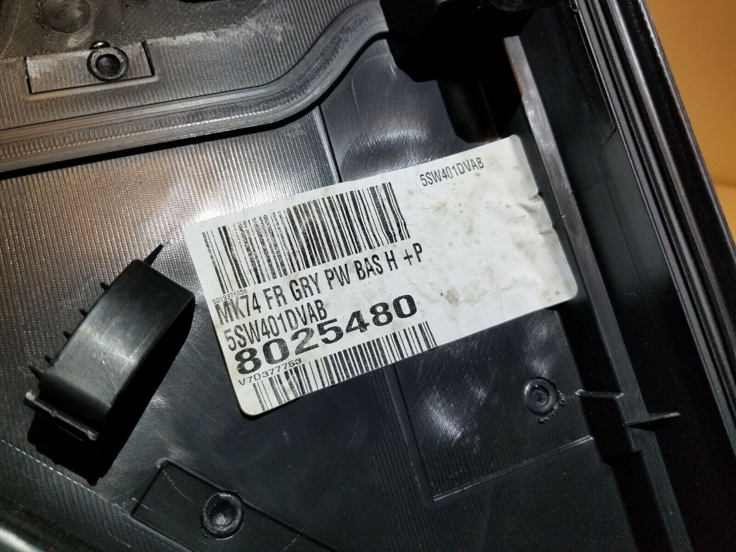 12 13 14 15 16 Jeep Patriot Front Right Pass Door Trim Panel OEM 54k