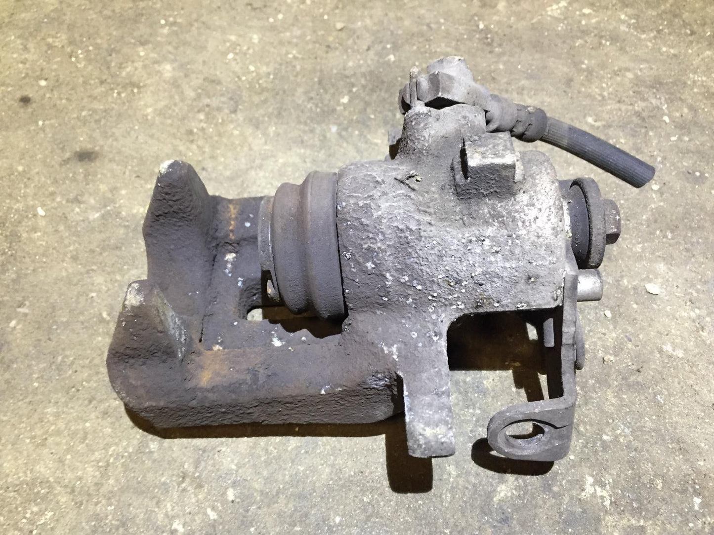 02 03 04 05 06 07 08 Audi A4 Quattro Rear Brake Caliper Left & Right OEM Cabrio