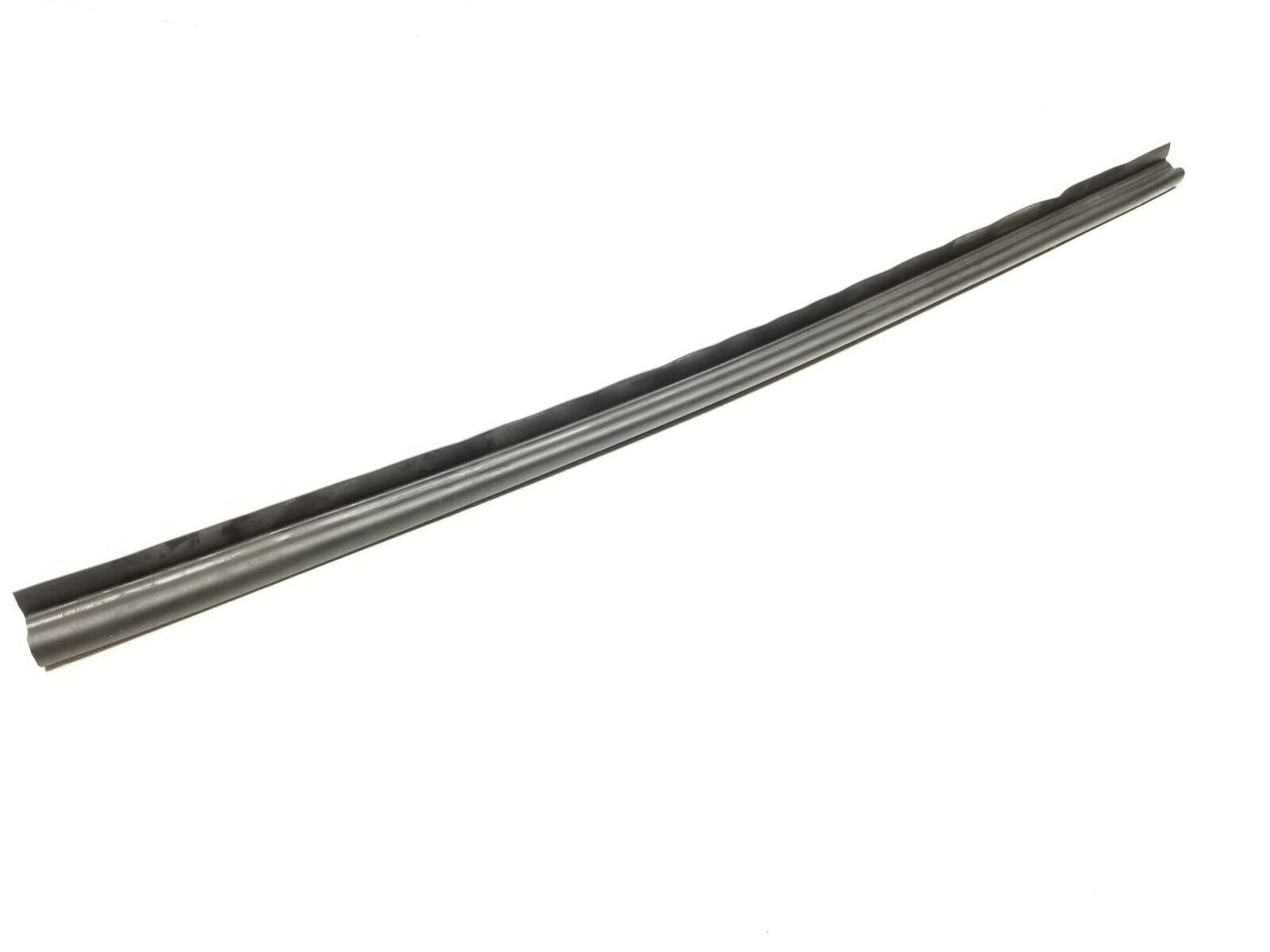 08 09 10 11 Audi A5 Coupe Windshield Cowl Weatherstrip Seal OEM