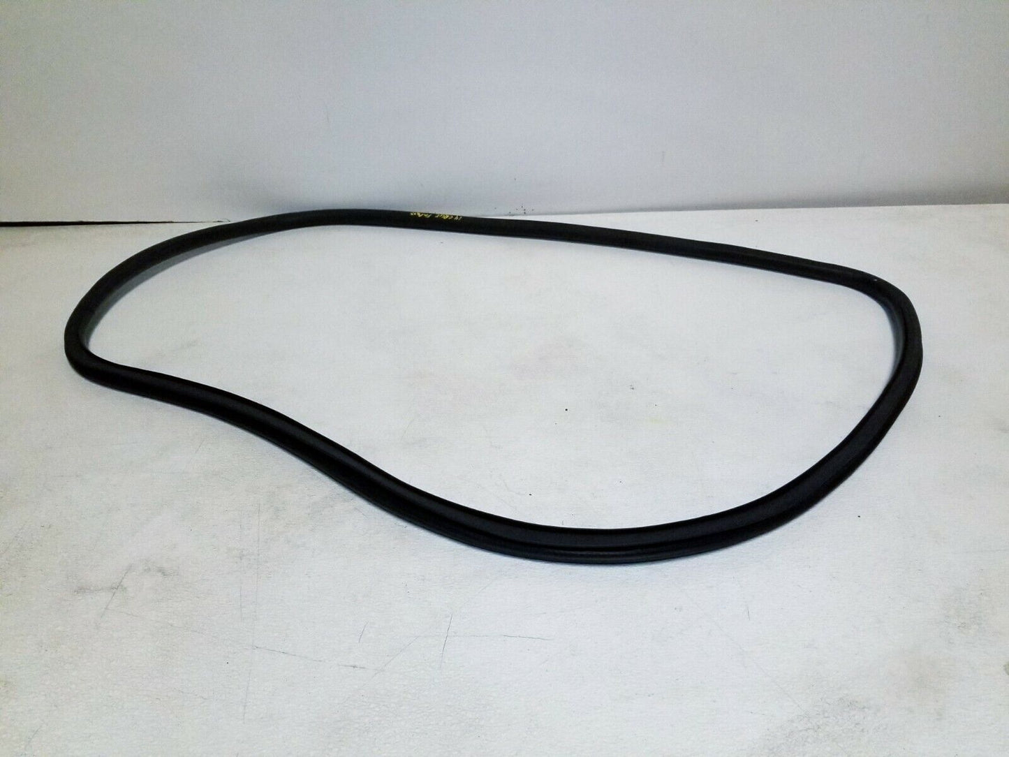 11 12 13 14 15 Chevy Cruze Front Right Pass Door Weatherstrip Seal OEM 23k