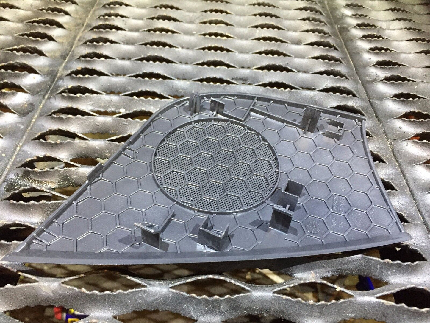 06 07 08 09 Saab 9-5 95 Right Side Dash Speaker Grill Cover Trim 5172754 OEM