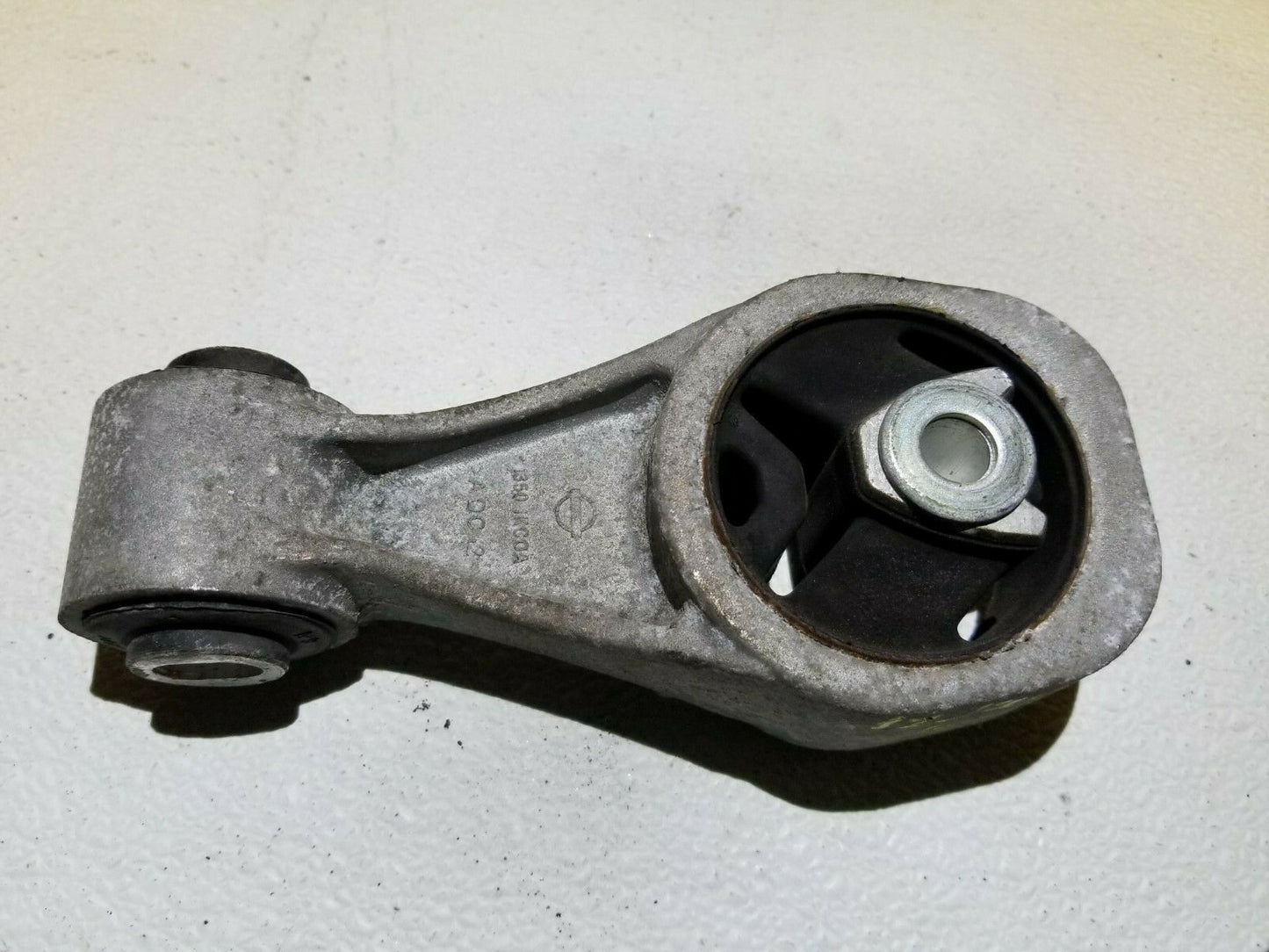 11 12 13 14 Nissan Juke Engine Mount OEM