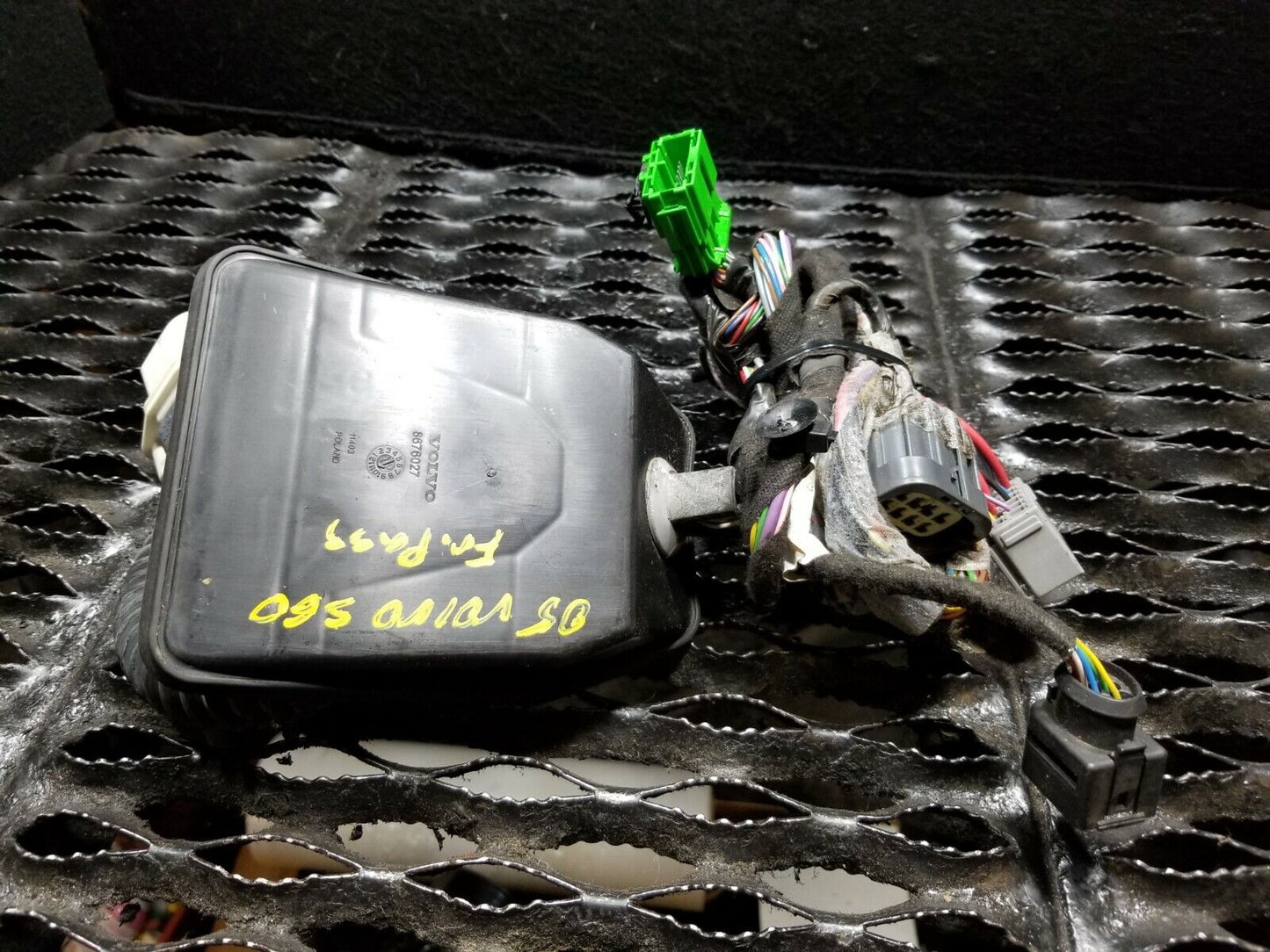 05 06 07 08 09 Volvo S60 Front Right Passenger Door Wire Harness OEM