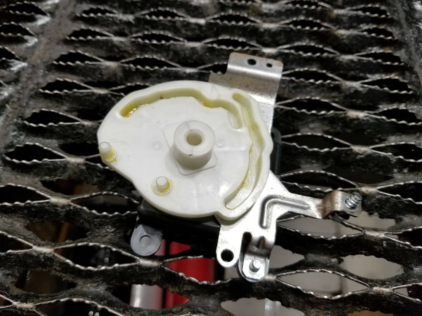 2014 2015 Infiniti Q40 A/c Actuator Servo Flap Motor OEM 34k
