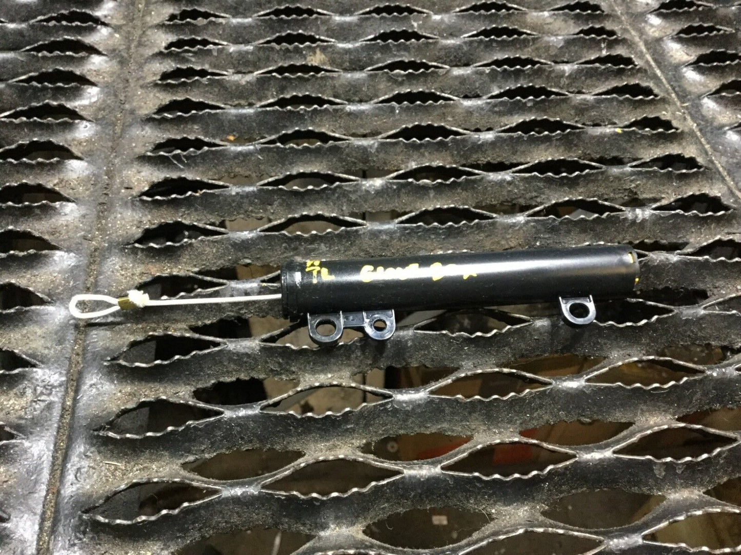 09 10 11 12 13 14 Acura Tl Glove Compartment Box Damper Shock Strut OEM