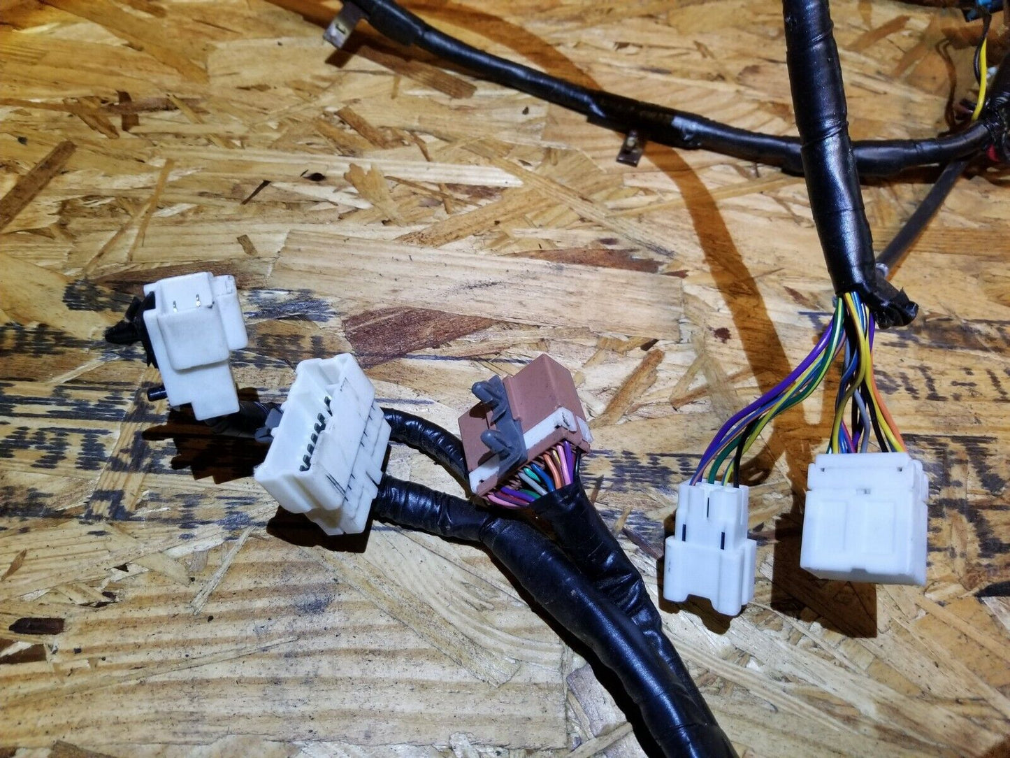 04 05 06 07 Infiniti QX56 Right Passenger Side Interior Body Wire Harness OEM