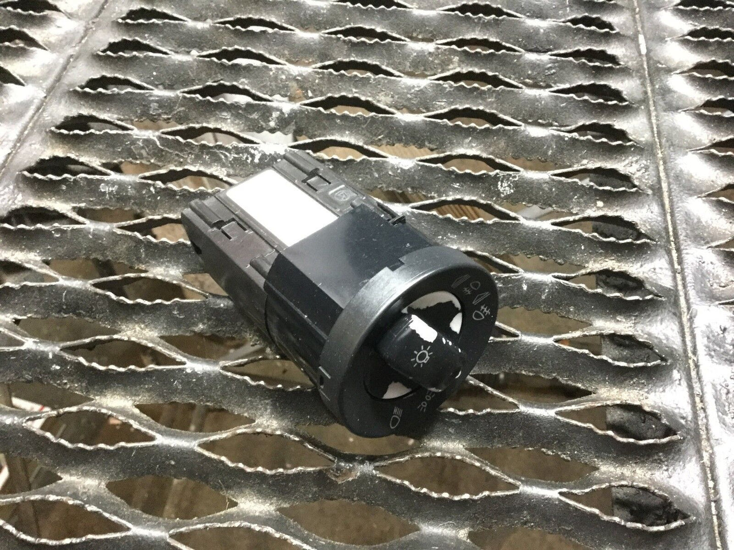 05 06 07 08 Audi A4 B7 Headlight Control Switch OEM