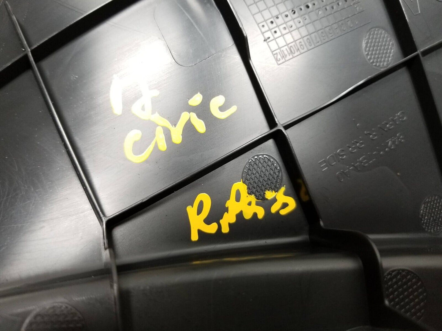 16 17 18 19 20 Honda Civic Sedan Rear Right Pass Side Scuff Plate Trim  OEM