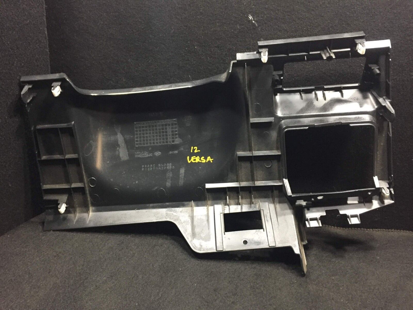 07 08 09 10 11 12 Nissan Versa Dash Left Driver Side Knee Trim Panel OEM D17