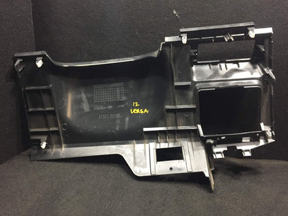 07 08 09 10 11 12 Nissan Versa Dash Left Driver Side Knee Trim Panel OEM D17