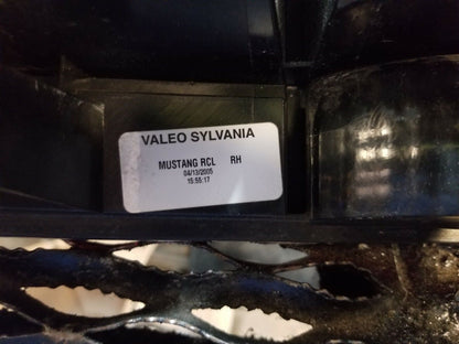 05 06 07 08 09 Ford Mustang Convertible Right Pass Side Tail Light OEM 44k