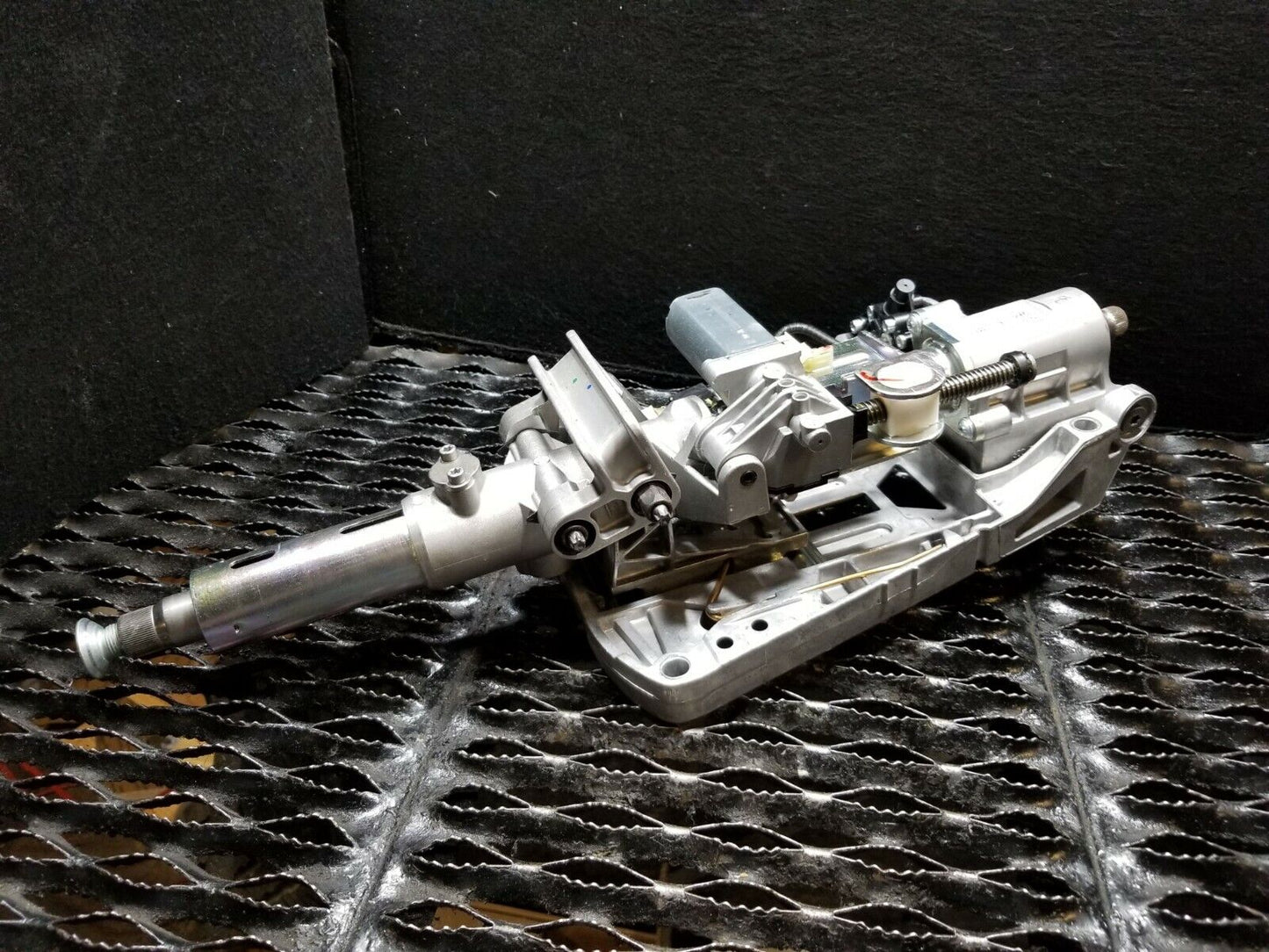 10 11 12 13 Mercedes W212 E350 Steering Column Assembly OEM 39k