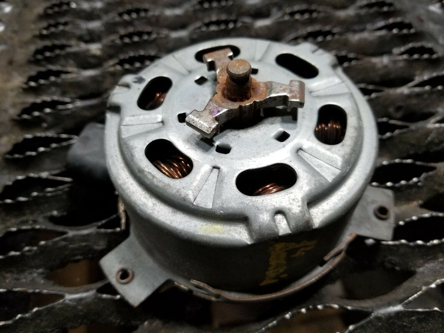 13 14 15 GMC Acadia Cooling Fan Motor  OEM