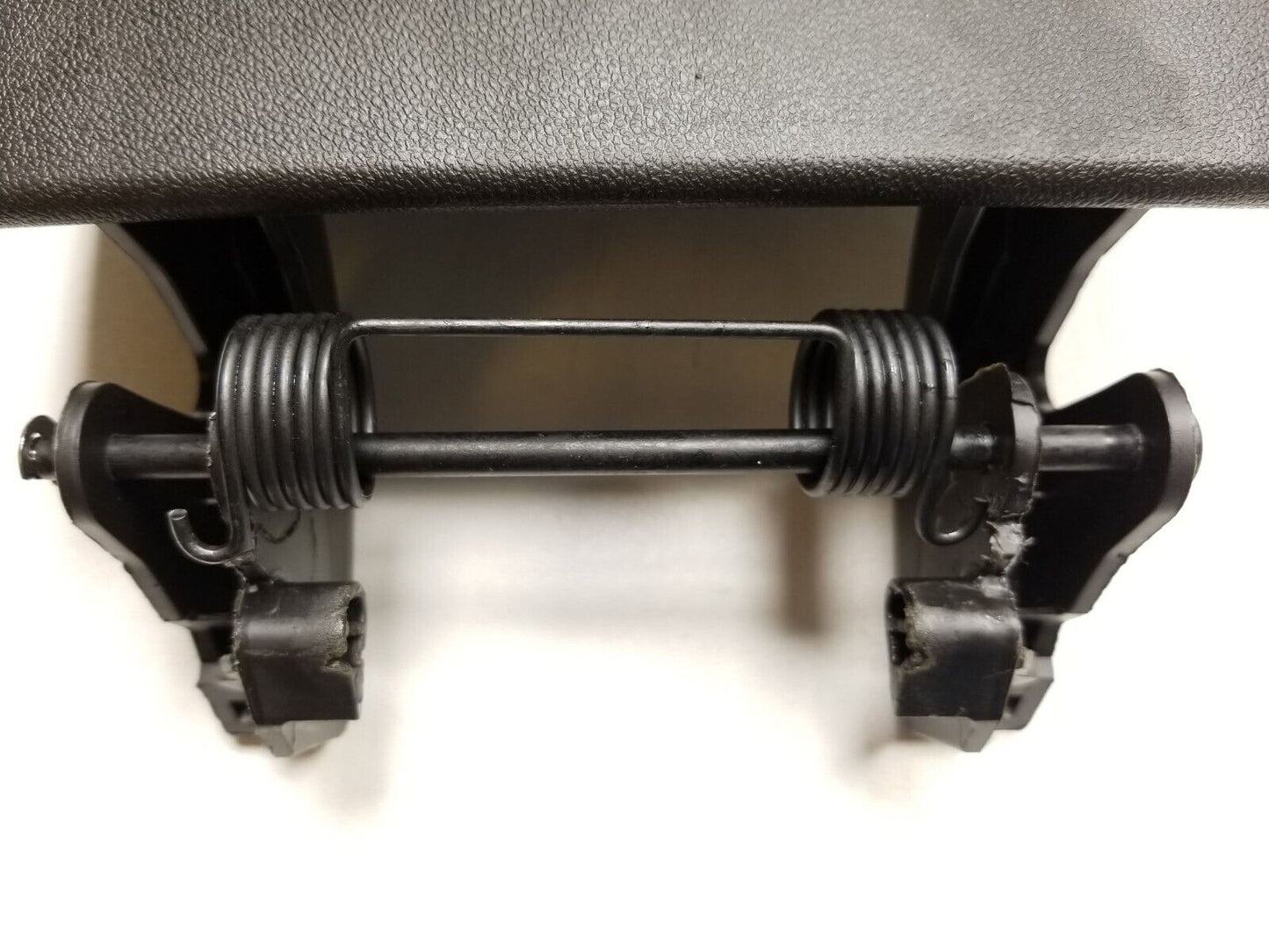 18 19 20 21 Chevrolet Equinox Center Console Armrest OEM