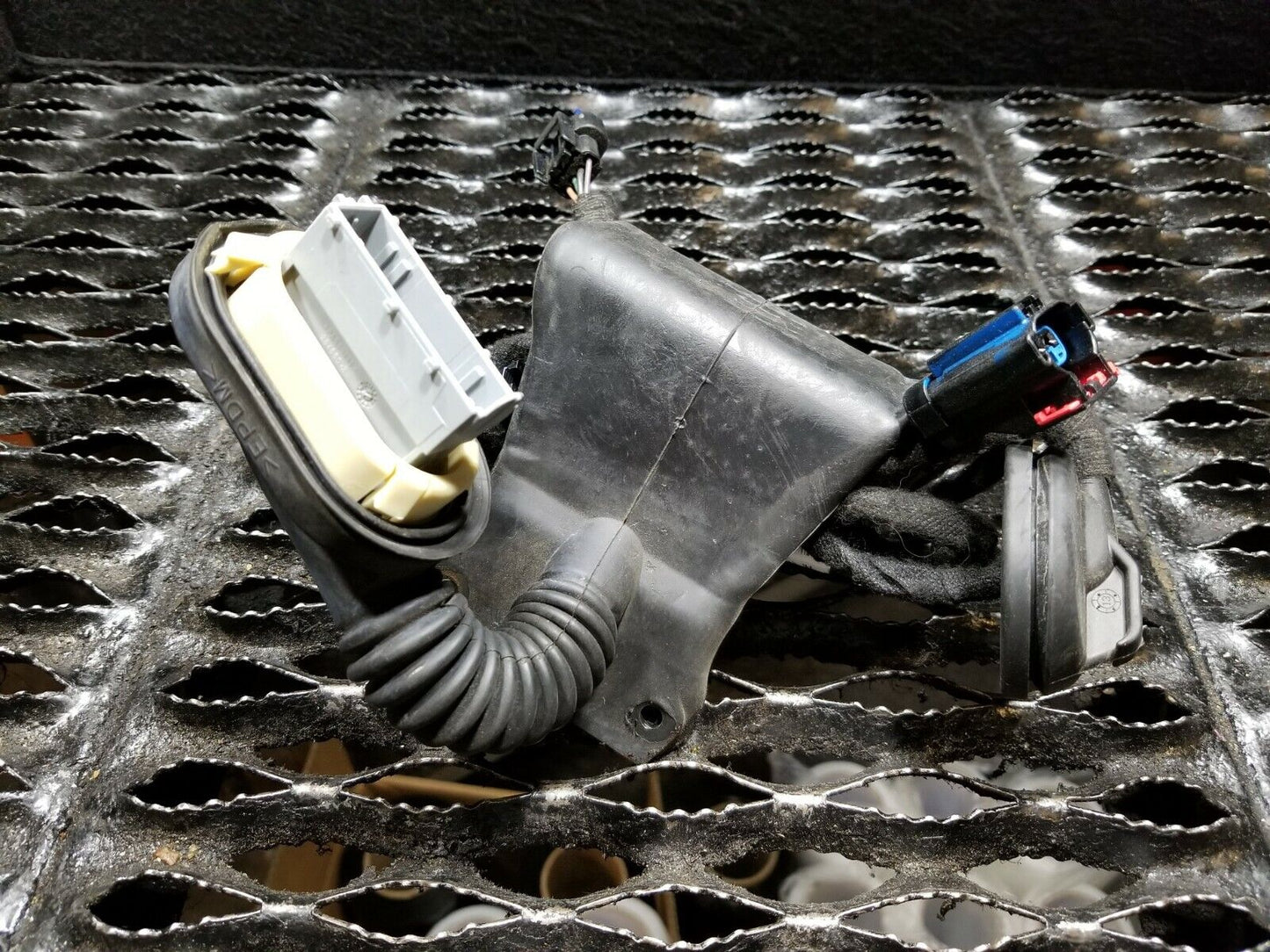 14 15 16 17 Jeep Cherokee Rear Door Wire Wiring Harness Driver Side Left OEM