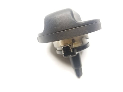 09 10 11 12 BMW 750li Fuel Tank Gas Cap OEM