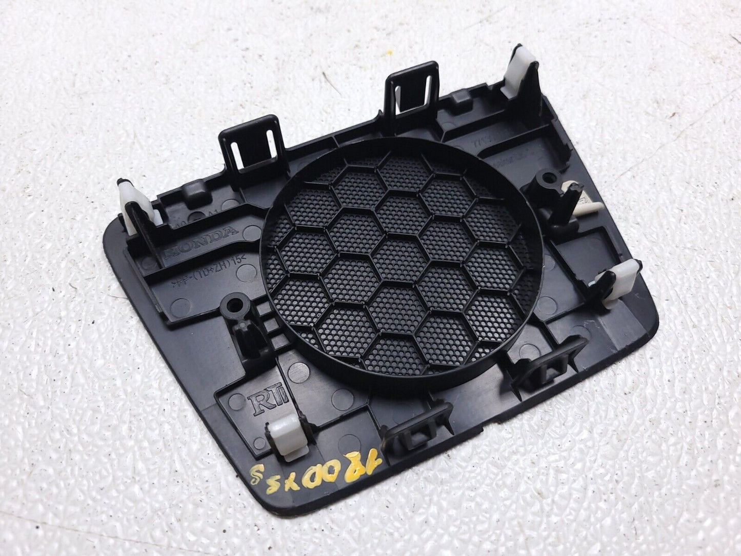 18 19 20 21 22 Honda Odyssey Dash Dashboard Center Speaker Grille Cover OEM