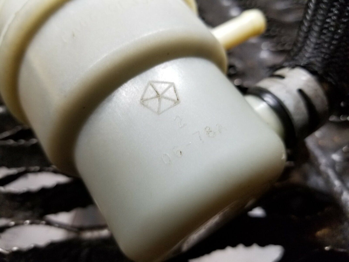 12 13 14 15 16 Jeep Patriot Power Steering Fluid Reservoir OEM 56k Miles