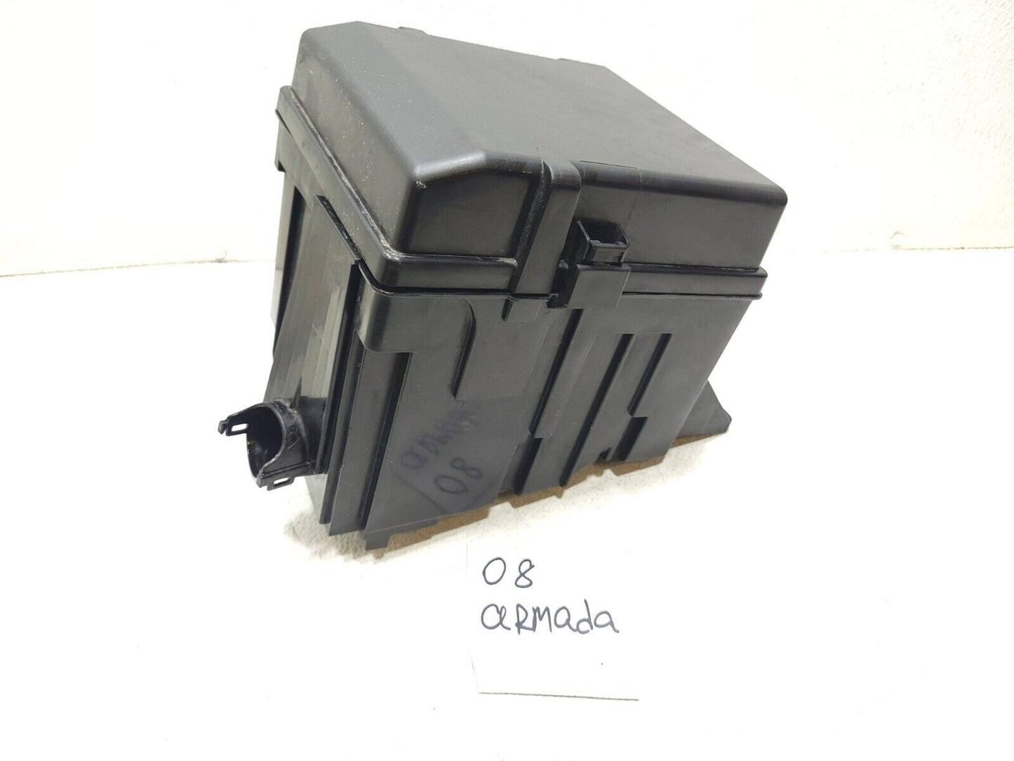 2006-2012 Nissan Armada Fuse Relay Junction Box Housing Holder Tray OEM