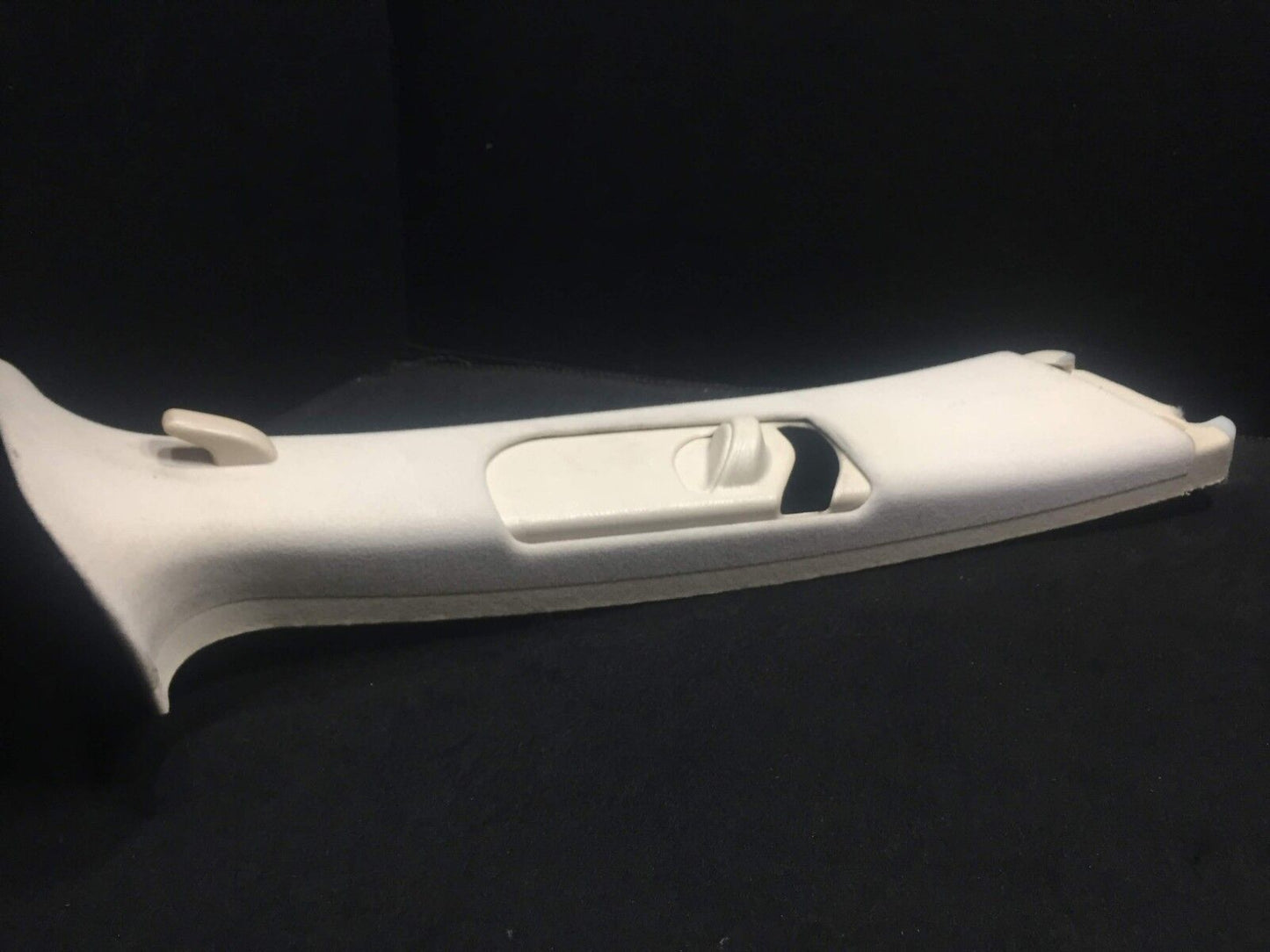 98 99 00 01 Mercedes W163 Ml320 Right Passenger Side B Pillar Upper Trim OEM D34