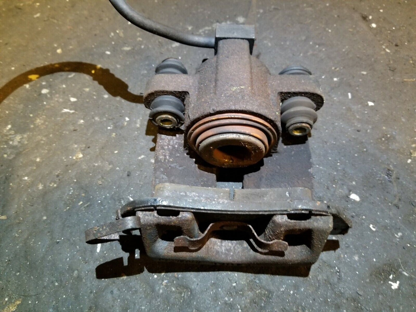 06 07 08 09 10 11 Lincoln Town Car Rear Left Driver Side Brake Caliper OEM 65k