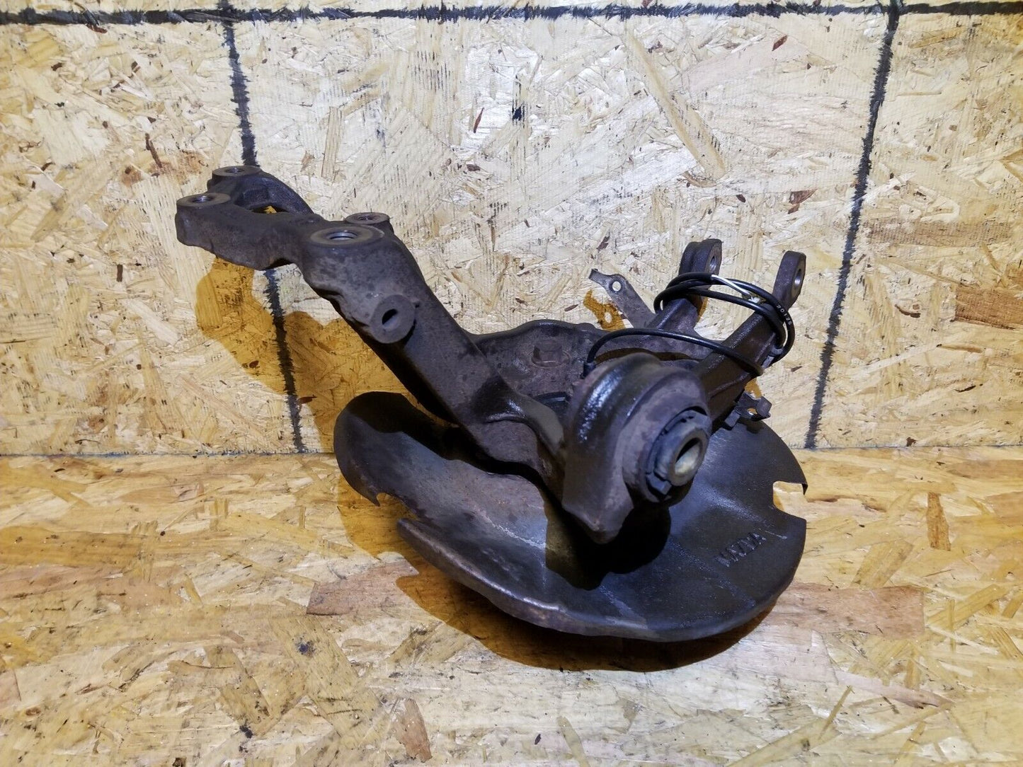 09 10 11 12 13 Mazda 6 Spindle Knuckl Rear Right Pass Side E W/ Speed Sensor Oem