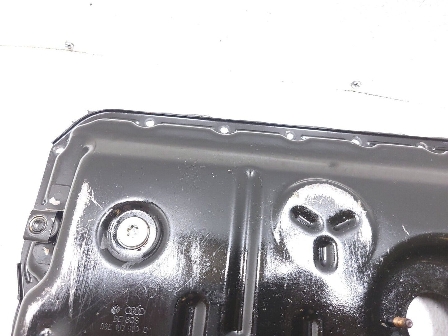 13 14 15 16 Audi A4 S4 Engine Oil Pan OEM