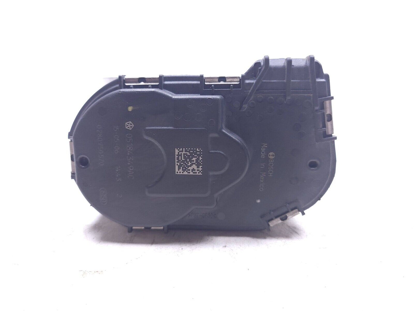 15 - 18 Dodge Challenger Throttle Body 05184349ac OEM 87k