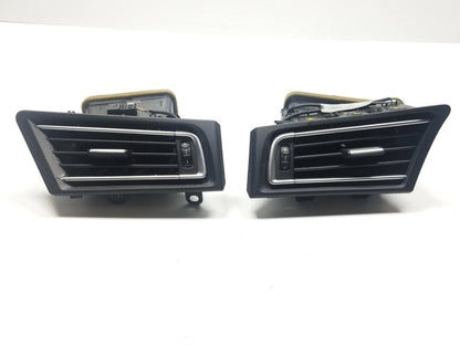 09 10 11 12 BMW 750li Dash Air Vent Pair OEM