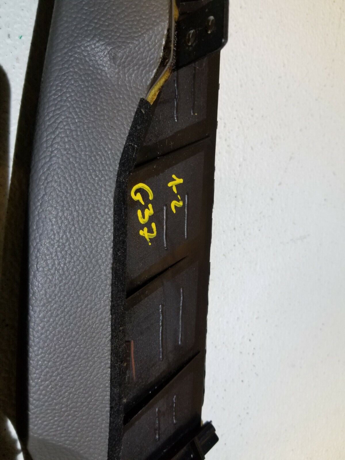 10 11 12 13 Infiniti G37 Upper Center Console Panel Trim Molding Pair OEM 99k