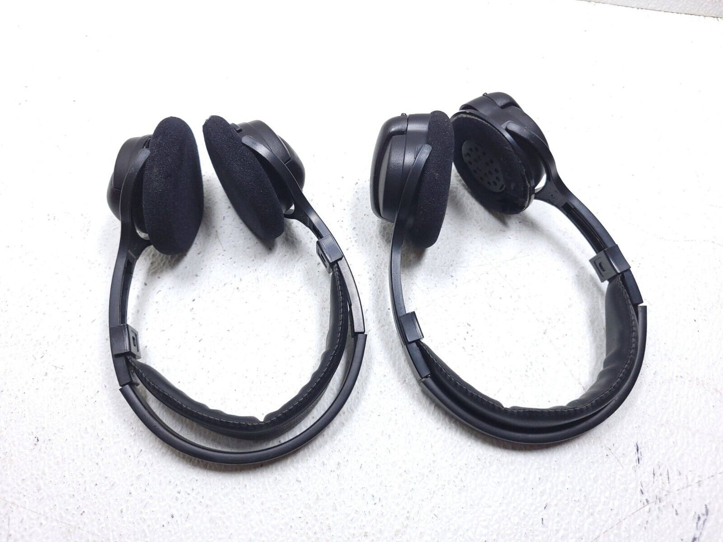 2006 - 2010 Jeep Grand Cherokee Headphone Pair OEM