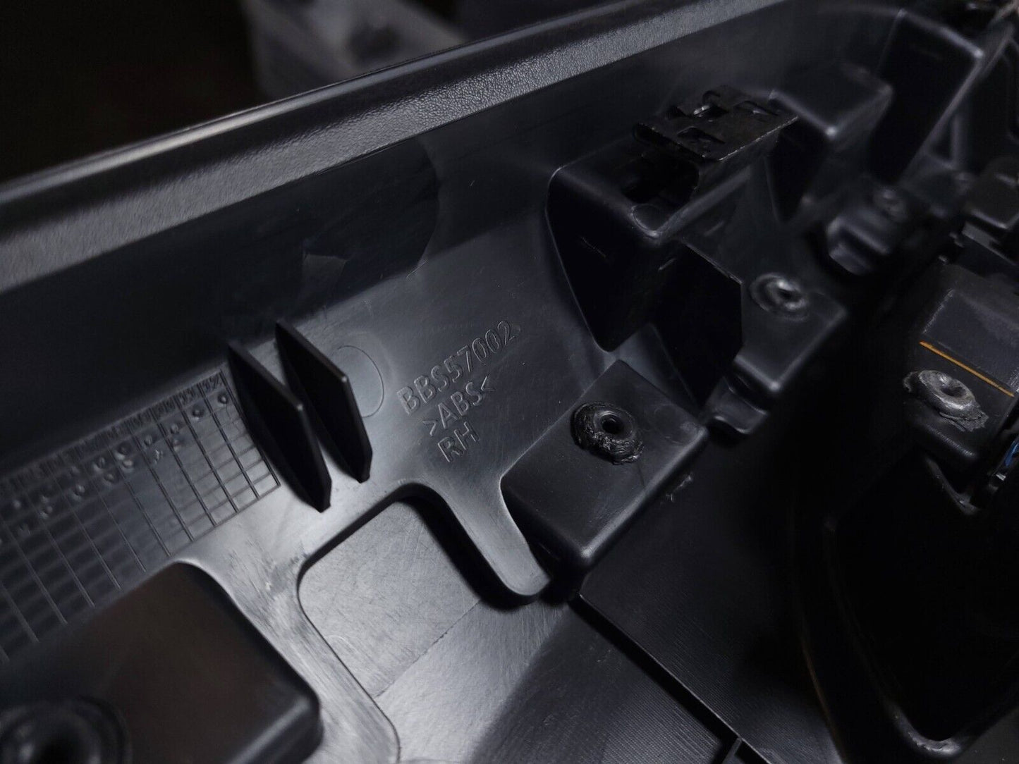 18 19 20 21 Chevrolet Equinox Door Trim Panel Rear Right Passenger Side OEM