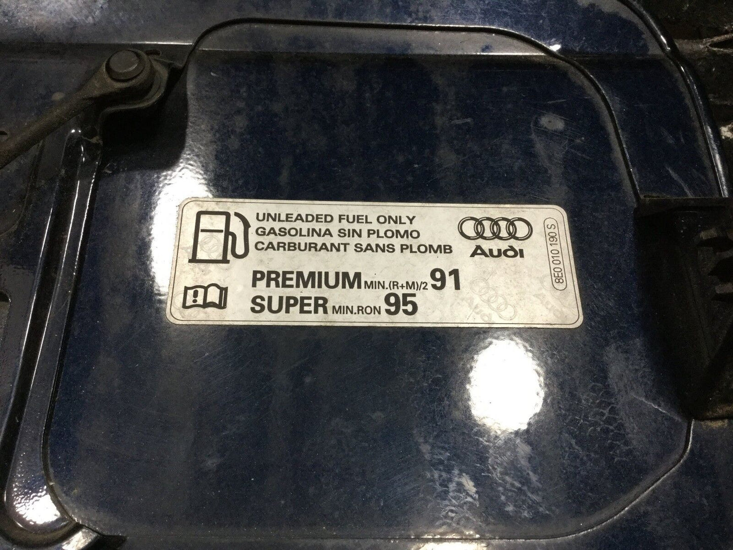 05 06 07 08 Audi A4 B7 Fuel Filler Door Lid OEM