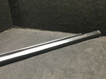 99 00 01 02 03 Mercedes W163 Rear Pass Side Door Window Glass Molding OEM D34