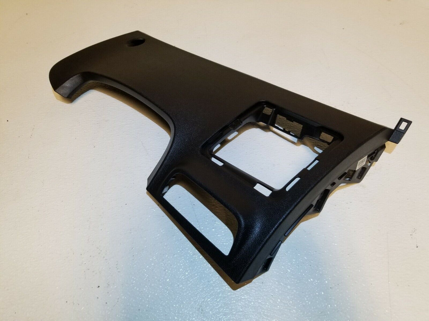 12 13 14 15 16 Hyundai Veloster Dash Lower Knee Trim Panel Left Driver Side OEM