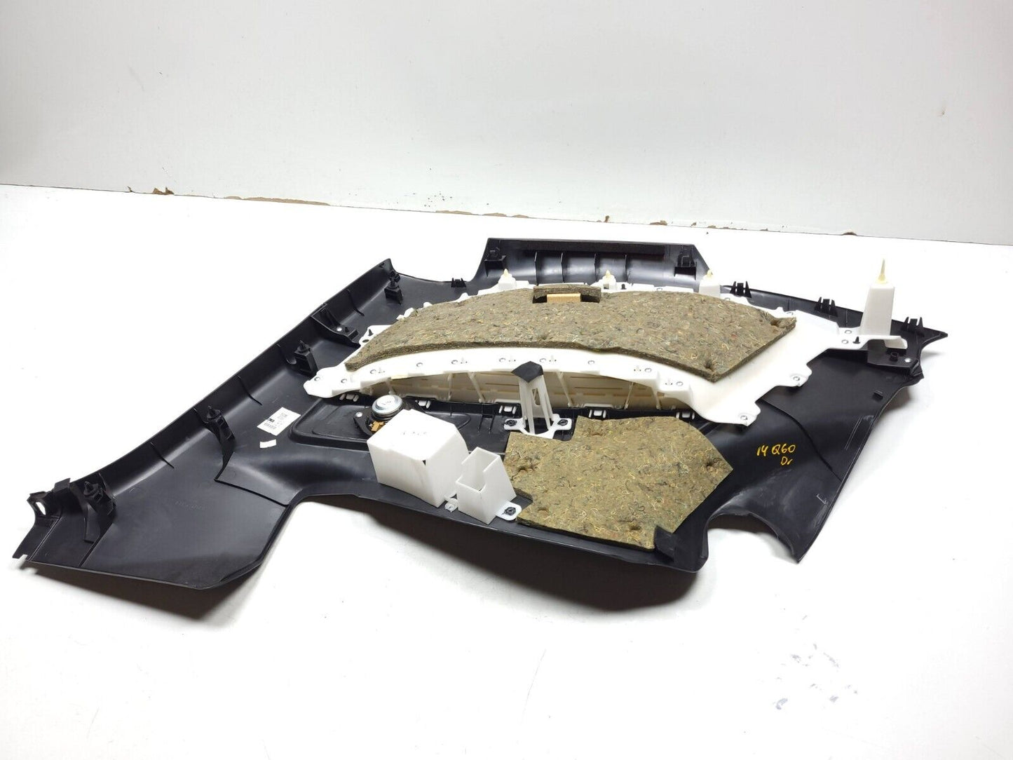 2014 2015 Infiniti Q60 Coupe Rear Quarter Panel Trim Driver Side Left OEM