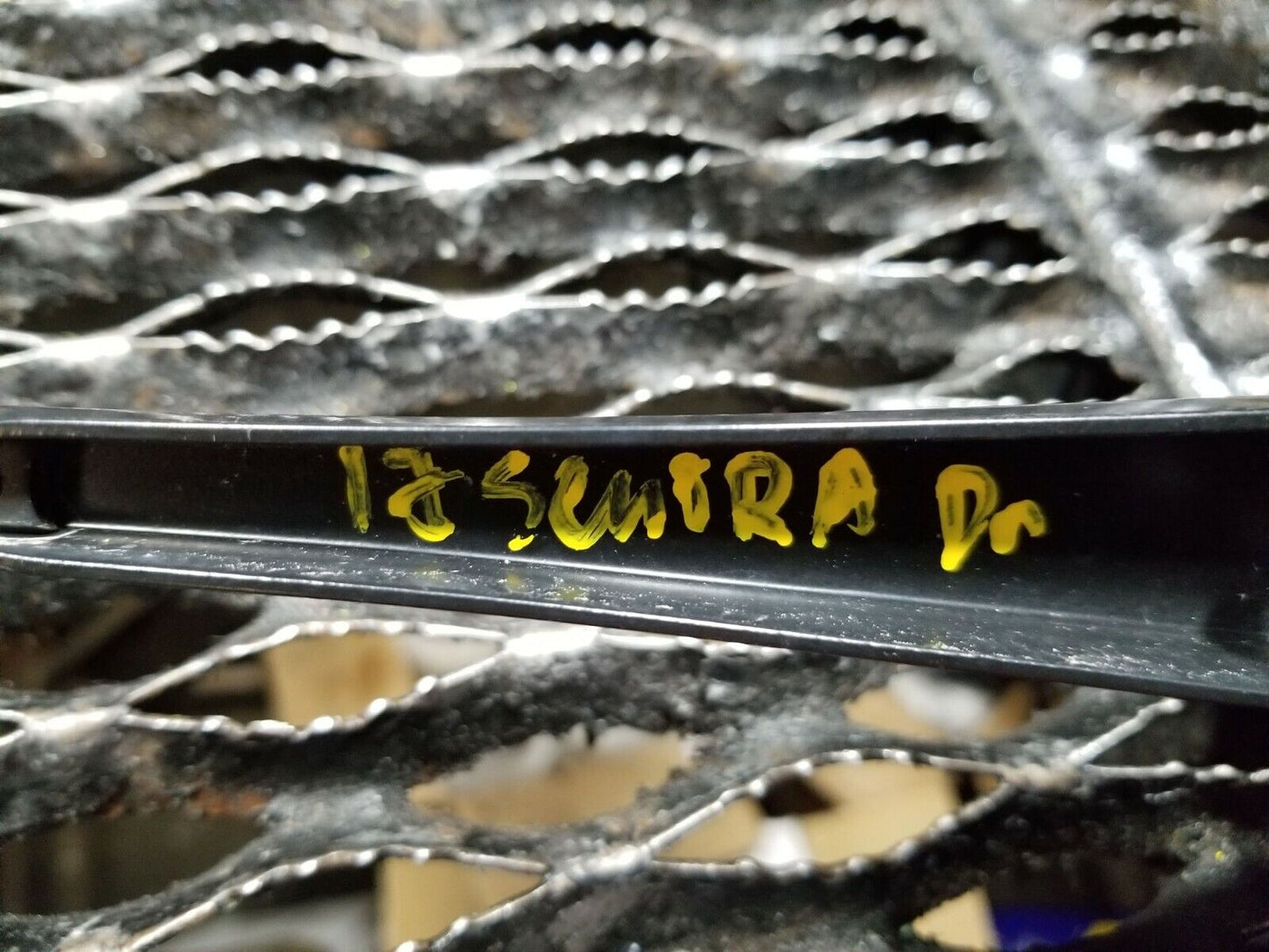 16 17 18 Nissan Sentra Wiper Arm Left & Right 2pcs OEM