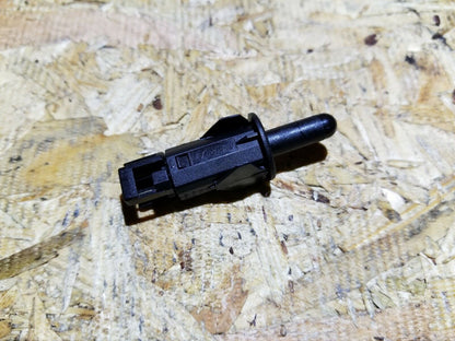 17 18 19 20 Cadillac Xt5 Glove Box Light Switch OEM 34k