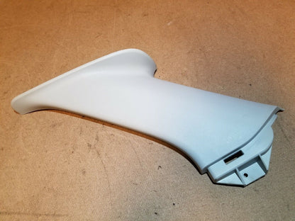 05 06 07 Dodge Magnum Rear Right Passenger Side C Pillar Upper Trim Cover OEM