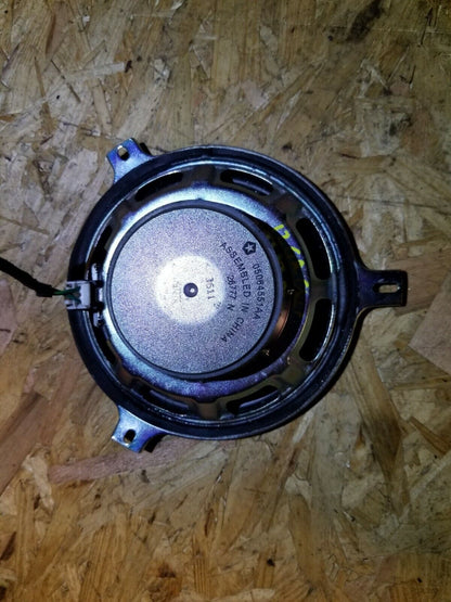 11 12 13 Jeep Grand Cherokee Rear Right Passenger Side Door Audio Speaker OEM
